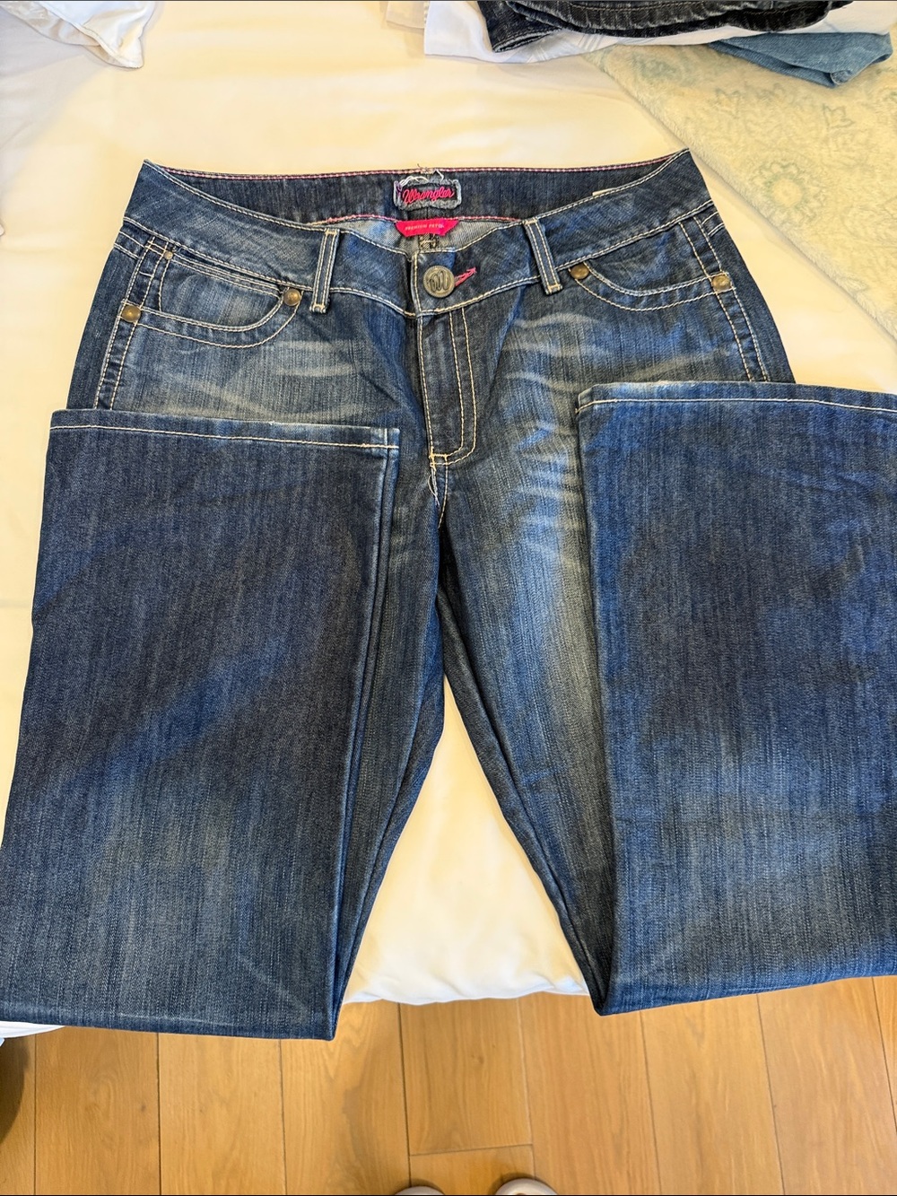 Wrangler Women’s Dark Blue Denim Jeans